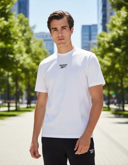 REMERA REEBOK  ADRIAN SS CREWNECK HOMBRE